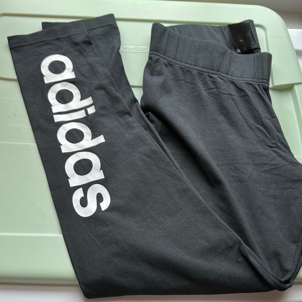 Adidas Legging - Picture 2 of 4
